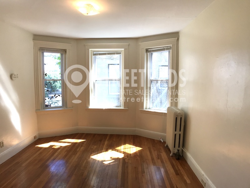 Photos of apartment on Worthington St.,Boston MA 02120