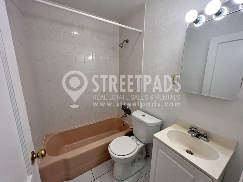 Photos of apartment on Fairbanks St.,Brookline MA 02446