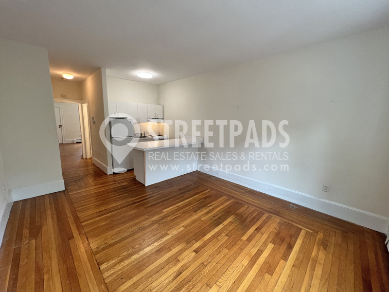 Photos of apartment on Fairbanks St.,Brookline MA 02446