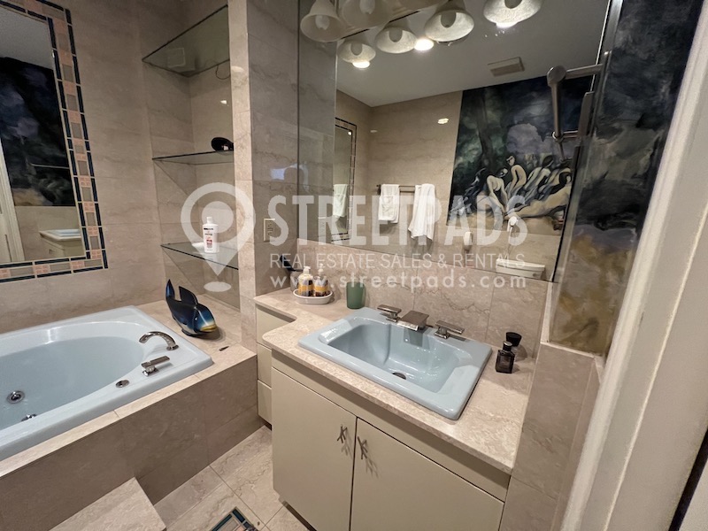 Photos of apartment on Boylston St.,Boston MA 02115