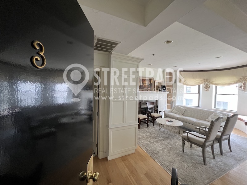 Photos of apartment on Boylston St.,Boston MA 02115