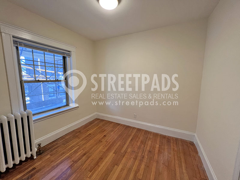 1315 Commonwealth Ave, Allston