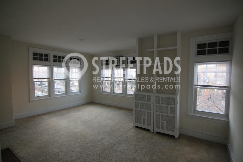 1223 Beacon St, Coolidge Corner