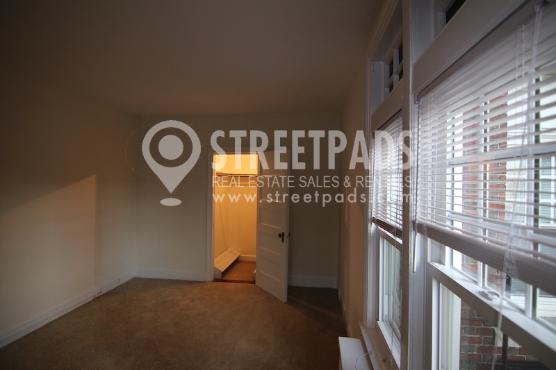 1223 Beacon St, Coolidge Corner