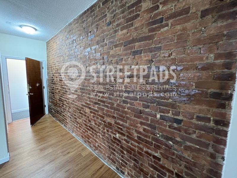 66 Huntington Ave, Jamaica Plain