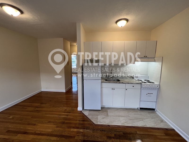 Photos of apartment on Faneuil St.,Boston MA 02135