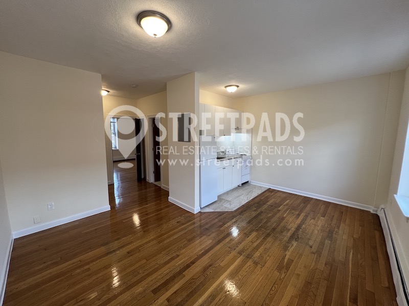 172 North Beacon St, Allston