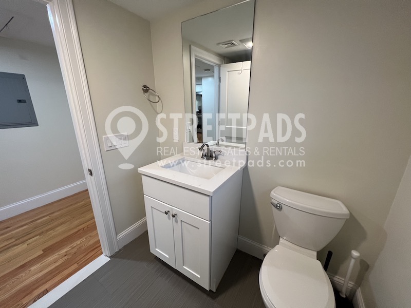 Photos of apartment on Highland Ave.,Somerville MA 02143