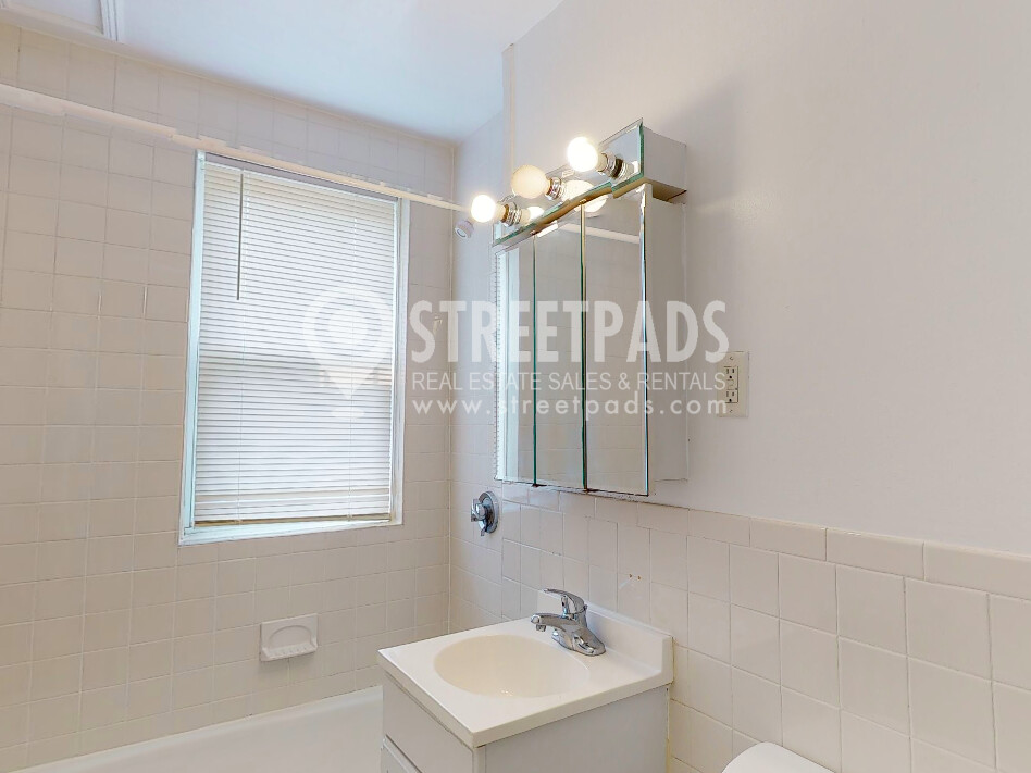 21 Wendell St, Harvard Square