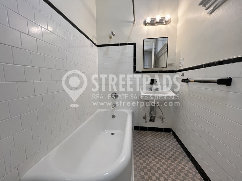Photos of apartment on Ware St.,Cambridge MA 02138
