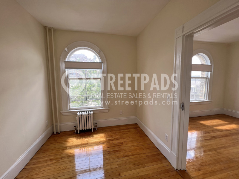 Photos of apartment on Ware St.,Cambridge MA 02138