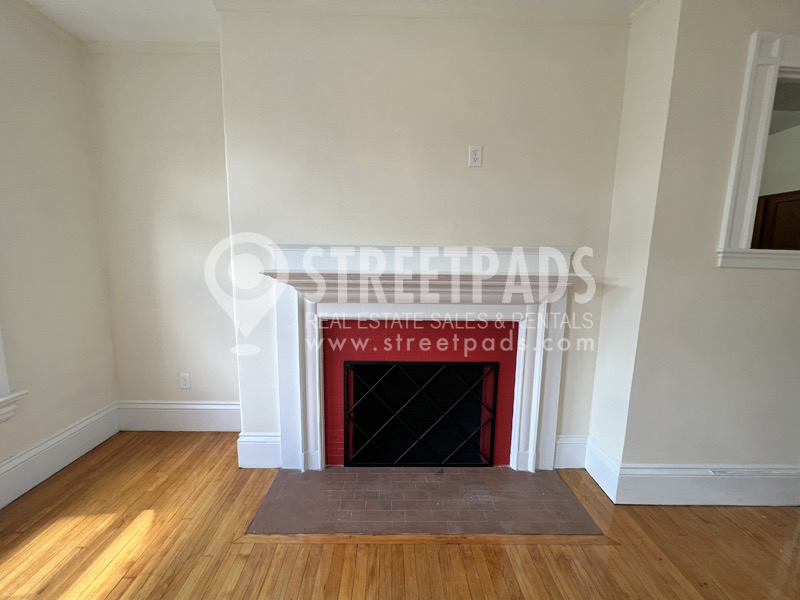 Photos of apartment on Ware St.,Cambridge MA 02138