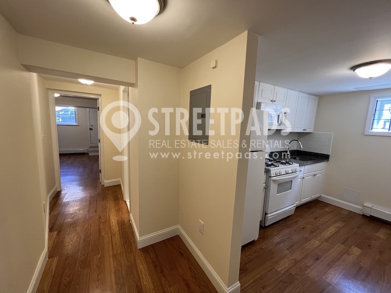 381 Harvard St, Harvard Square