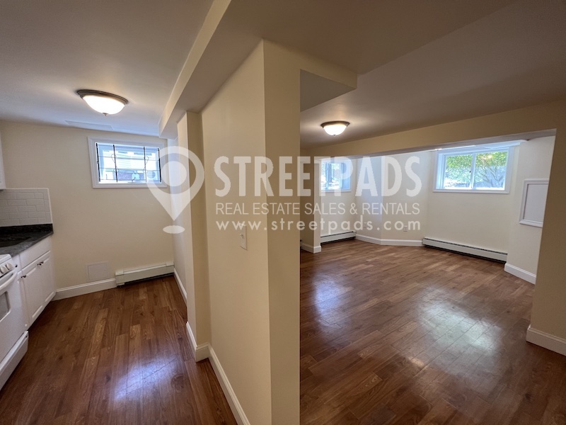 381 Harvard St, Harvard Square