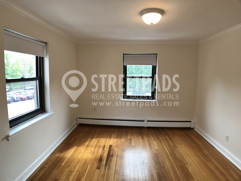 44 Harvard Ave, Coolidge Corner