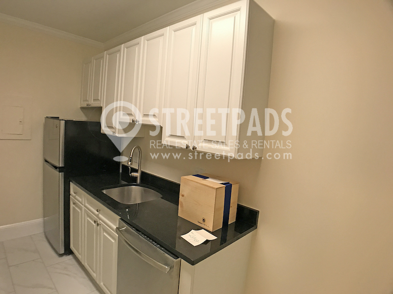 Photos of apartment on Chauncy St.,Cambridge MA 02387