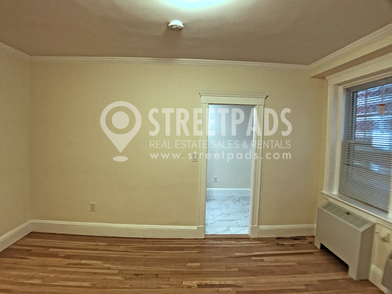 Photos of apartment on Chauncy St.,Cambridge MA 02387