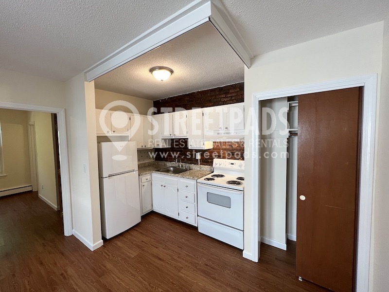 70 Huntington Ave, Jamaica Plain