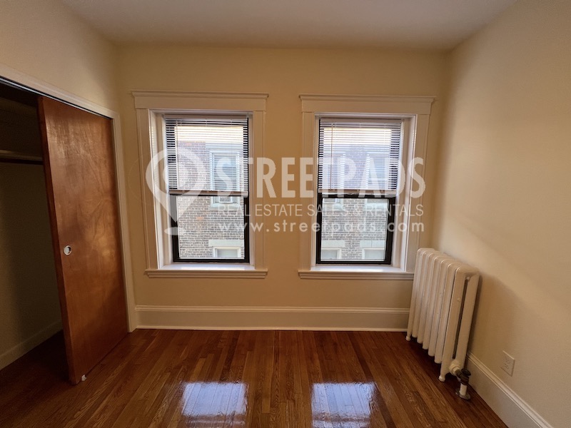 1315 Commonwealth Ave, Allston