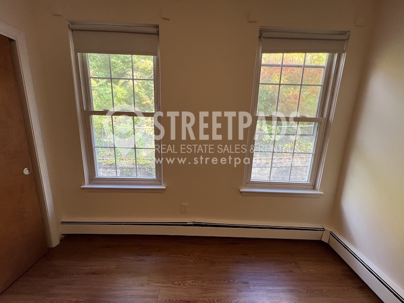 66 South St, Jamaica Plain