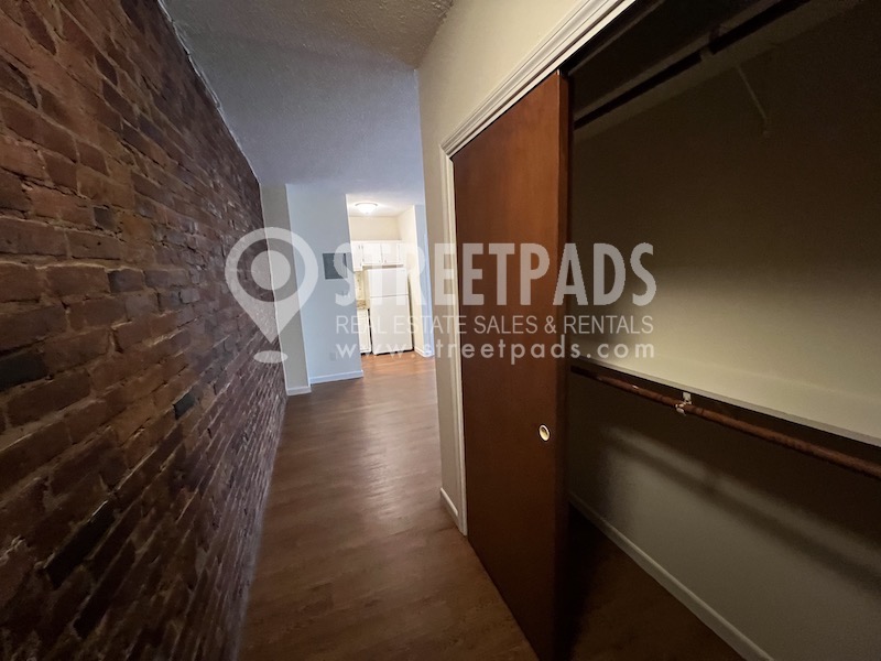 66 South St, Jamaica Plain