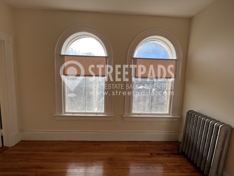 Photos of apartment on Ware St.,Cambridge MA 02138