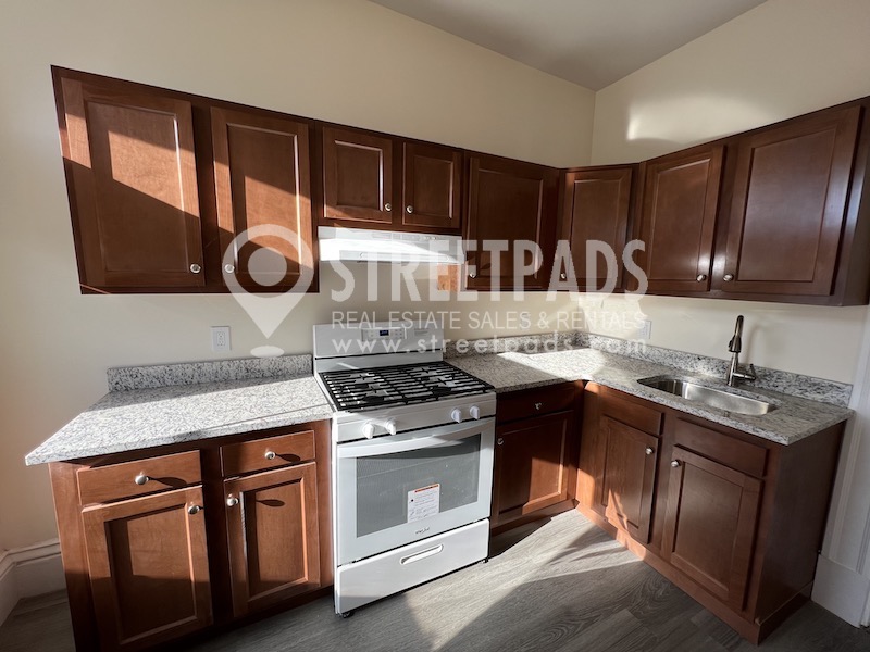 Photos of apartment on Ware St.,Cambridge MA 02138