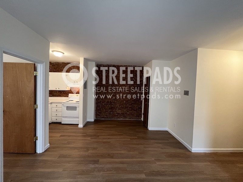 50 South Huntington Ave, Jamaica Plain