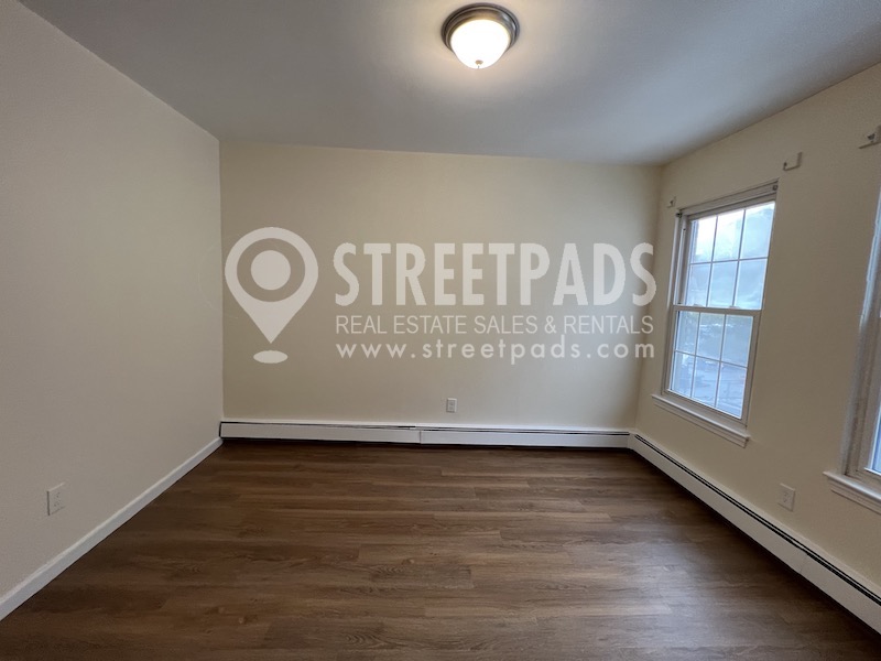 50 South Huntington Ave, Jamaica Plain