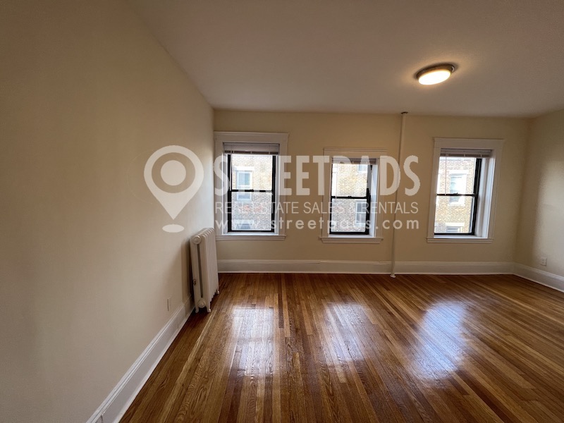 1315 Commonwealth Ave, Allston