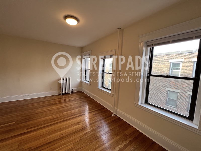 1315 Commonwealth Ave, Allston