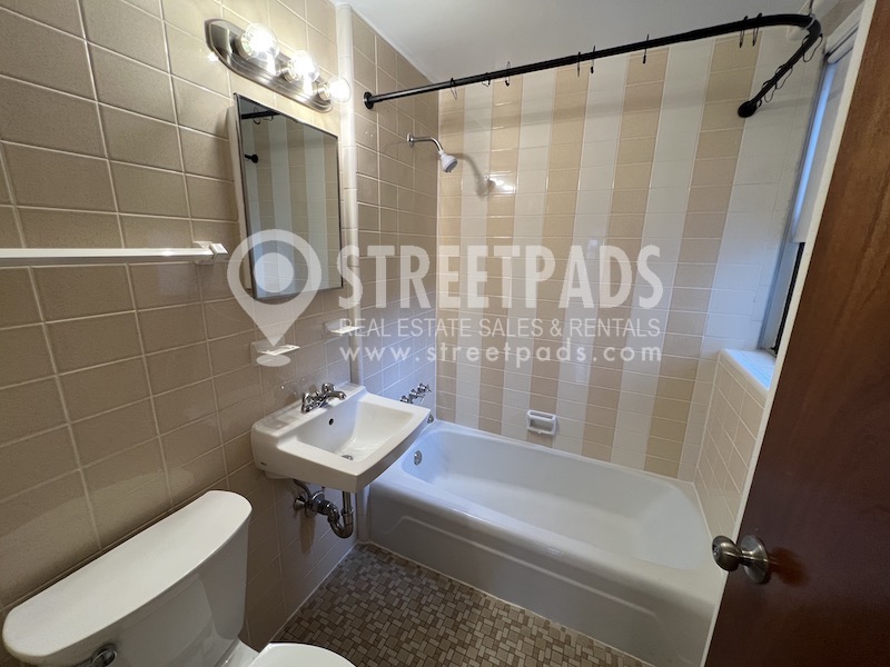 1315 Commonwealth Ave, Allston