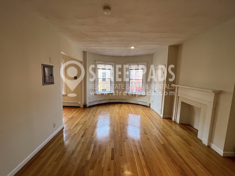 Photos of apartment on Wait St.,Boston MA 02120