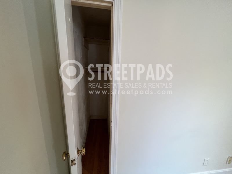 Photos of apartment on Wait St.,Boston MA 02120