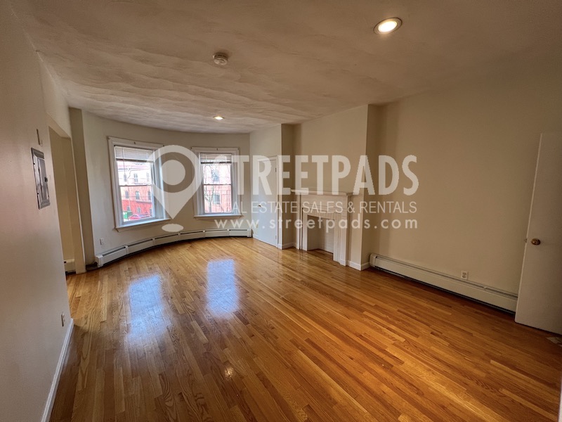 Photos of apartment on Wait St.,Boston MA 02120