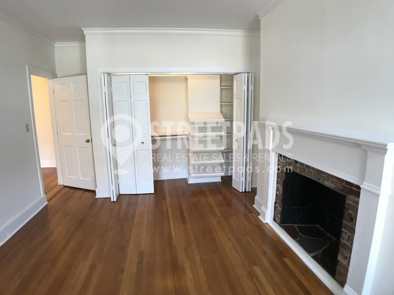 19 Green St, Jamaica Plain