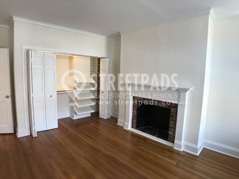 19 Green St, Jamaica Plain