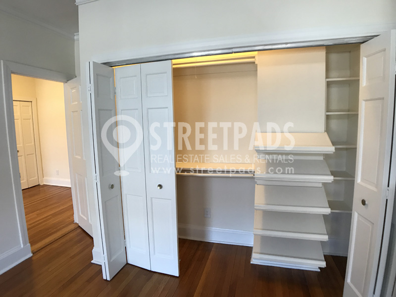 19 Green St, Jamaica Plain