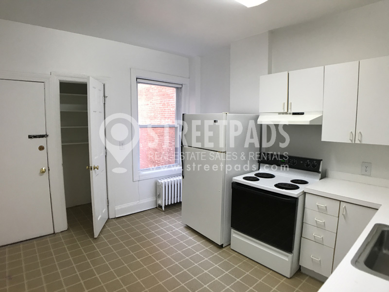 19 Green St, Jamaica Plain