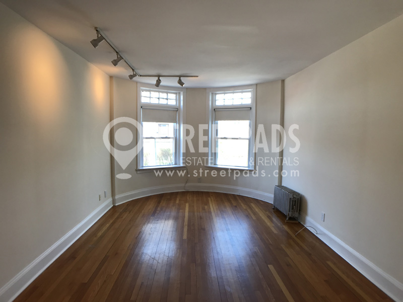 Photos of apartment on Winchester St.,Brookline MA 02446