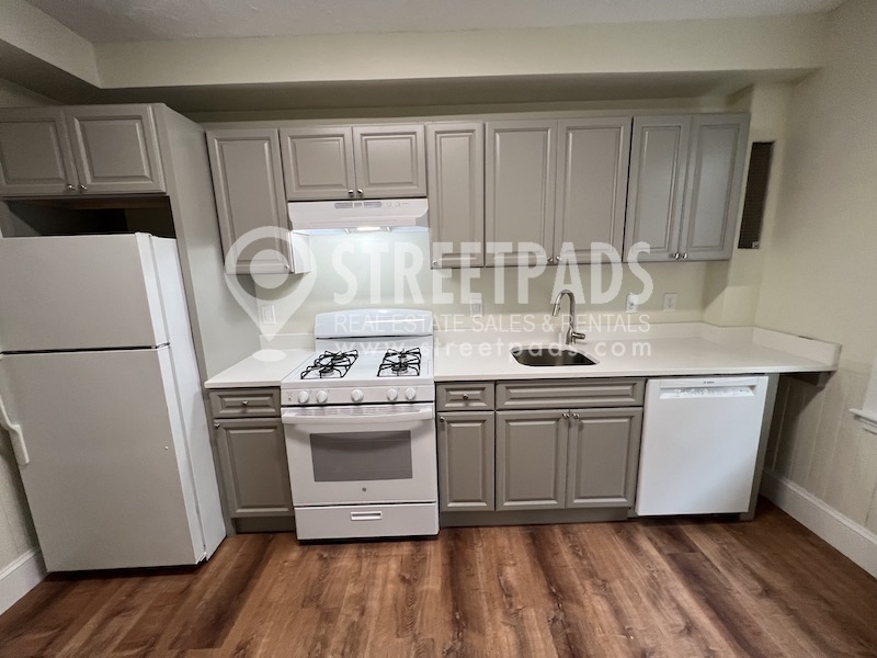 Photos of apartment on Centre St.,Cambridge MA 02139