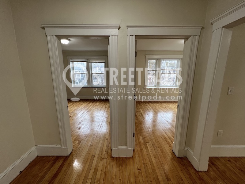 Photos of apartment on Centre St.,Cambridge MA 02139