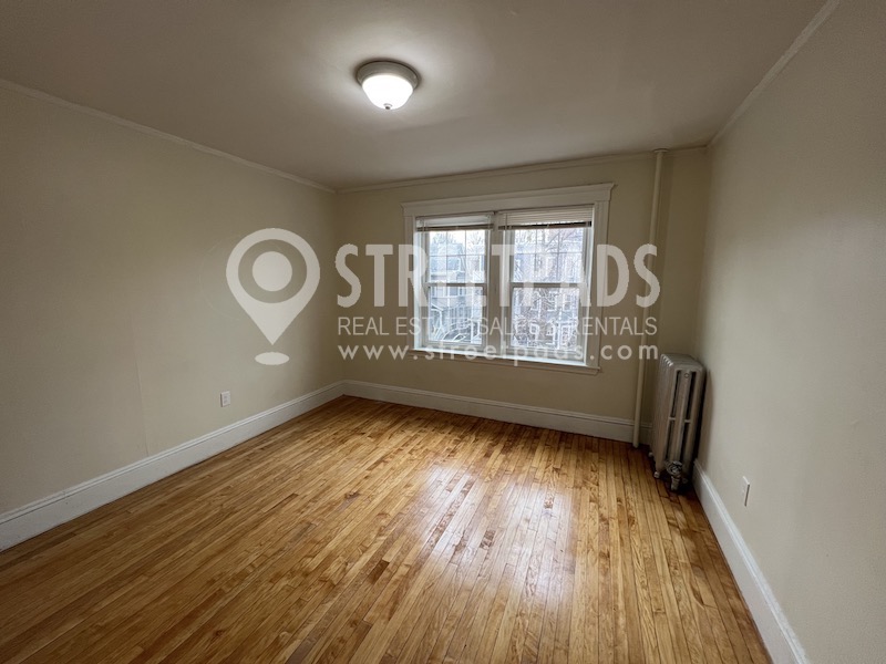 Photos of apartment on Centre St.,Cambridge MA 02139