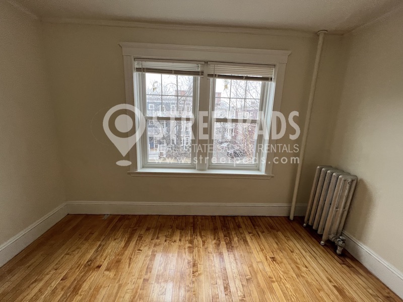 Photos of apartment on Centre St.,Cambridge MA 02139