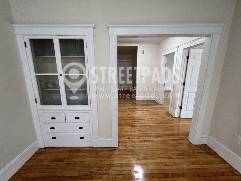 Photos of apartment on Centre St.,Cambridge MA 02139