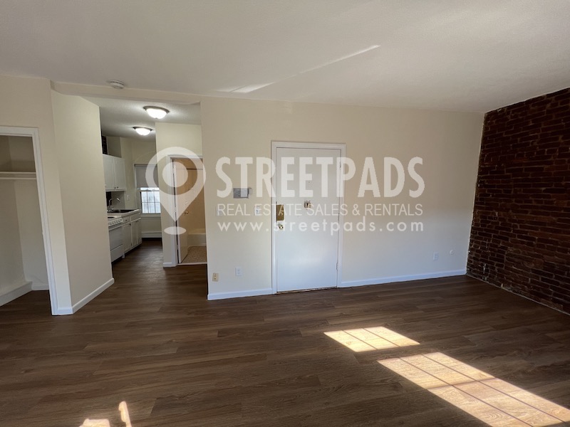 54 South Huntington Ave, Mission Hill