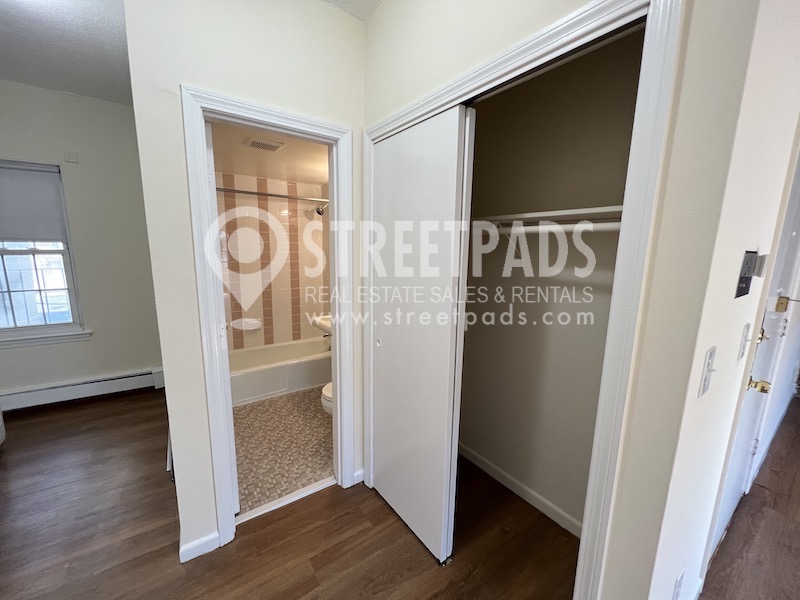 54 South Huntington Ave, Mission Hill