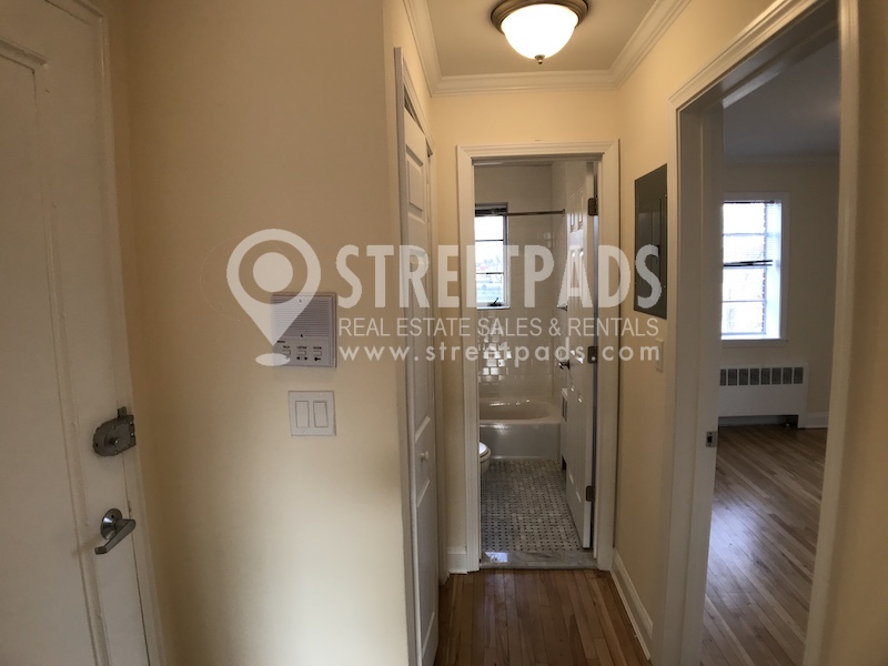 72 Saint Paul St, Coolidge Corner