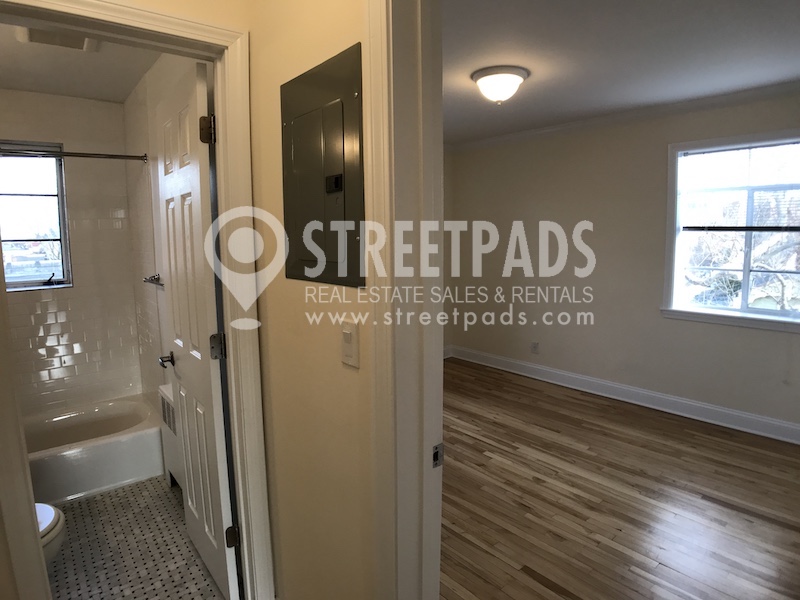 72 Saint Paul St, Coolidge Corner