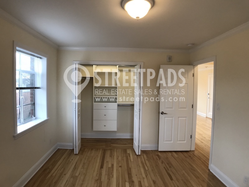 72 Saint Paul St, Coolidge Corner